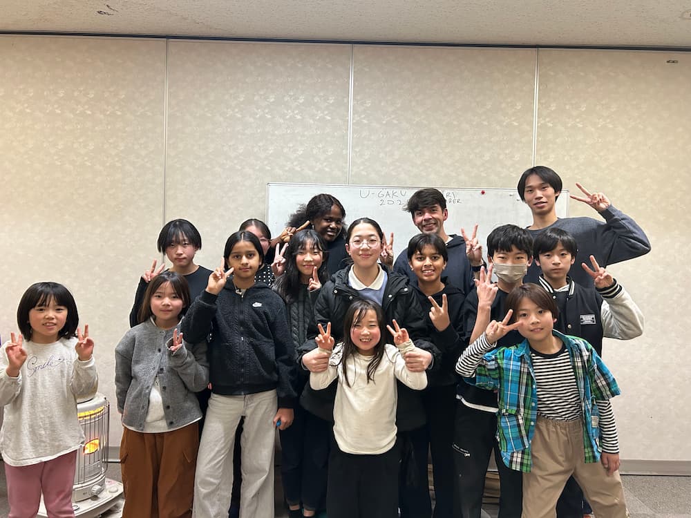 塩尻での英語プログラムの様子